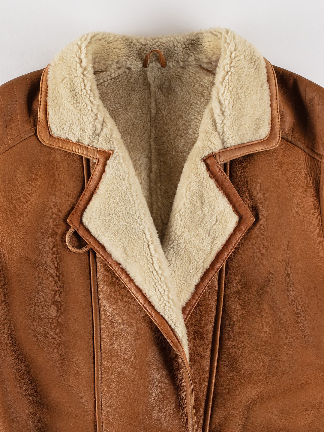 Vintage 80's Women Sheepskin Coat in BrownMN679