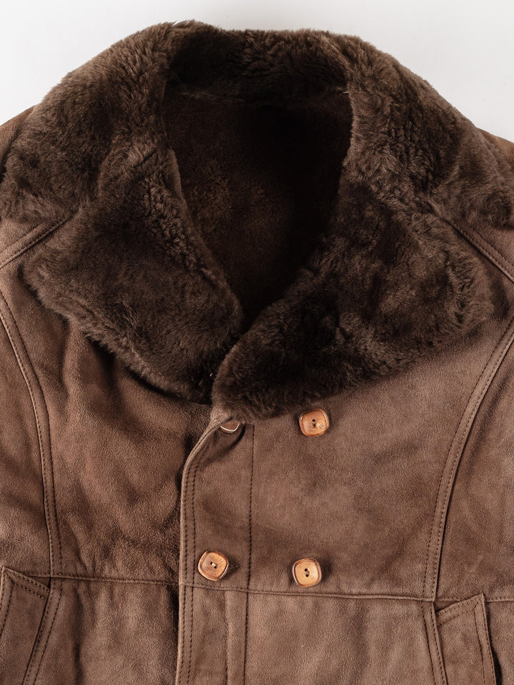 Vintage 70's Men Sheepskin Coat in BrownVN349