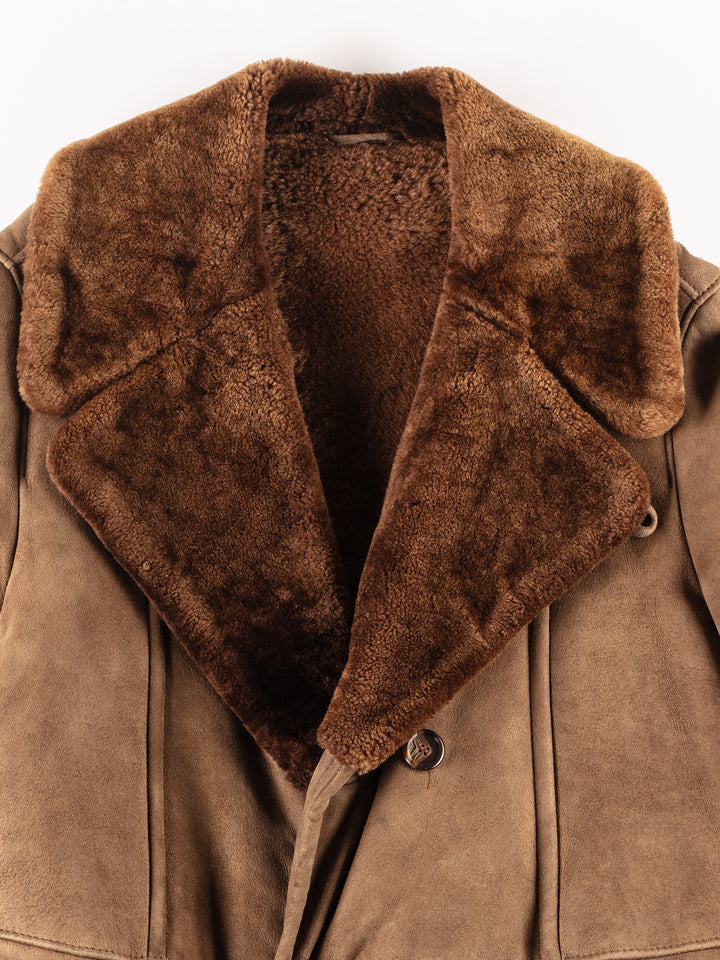 Vintage 70's Men Sheepskin Coat in Brown