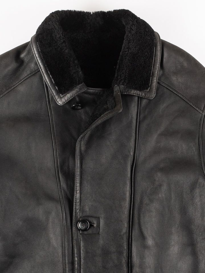 Vintage 90's Men Sheepskin Coat in Black