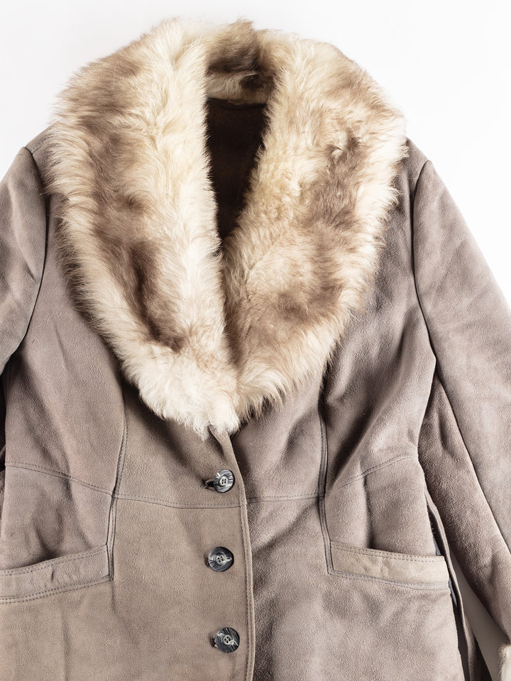 Vintage 70's Women Sheepskin Coat in Gray