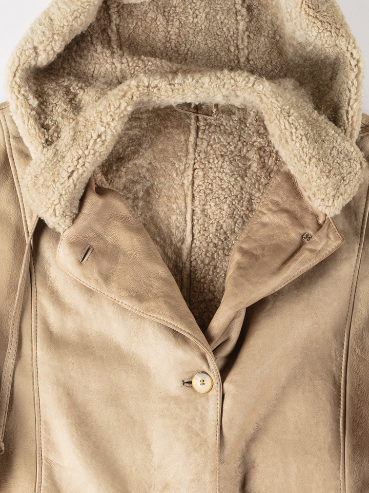 Vintage 90's Women Sheepskin Coat in BeigeMN234