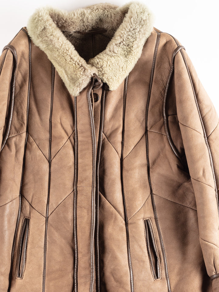 Vintage 80's Women Sheepskin Coat in Brown