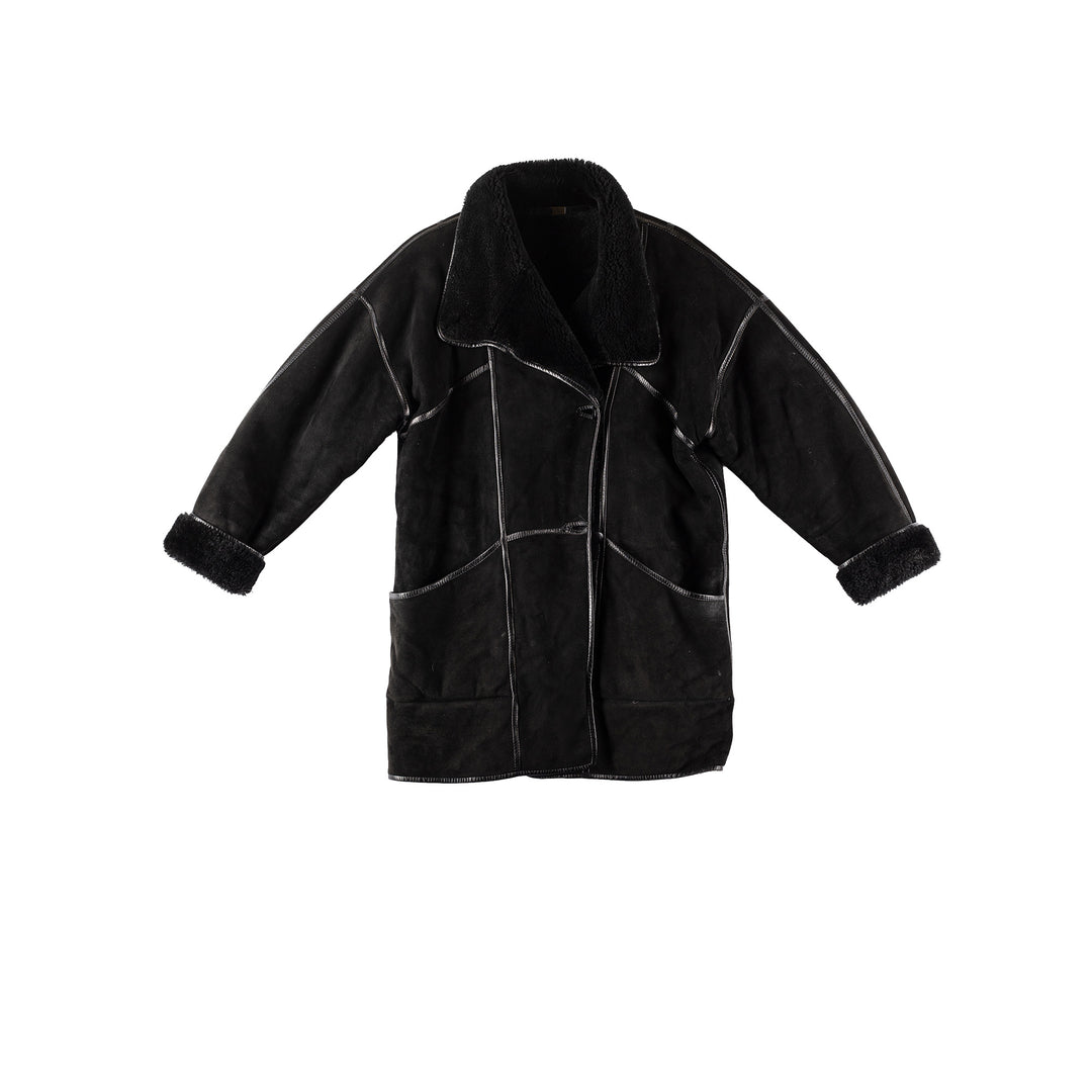 Vintage 90's Women Sheepskin Coat in BlackMN144