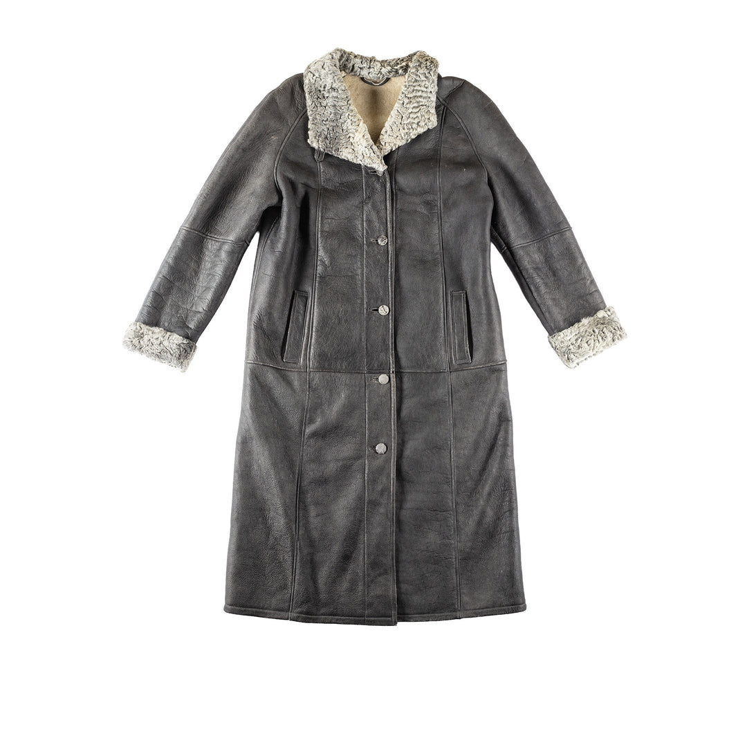 Vintage 90's Women Sheepskin Coat in GrayMN214