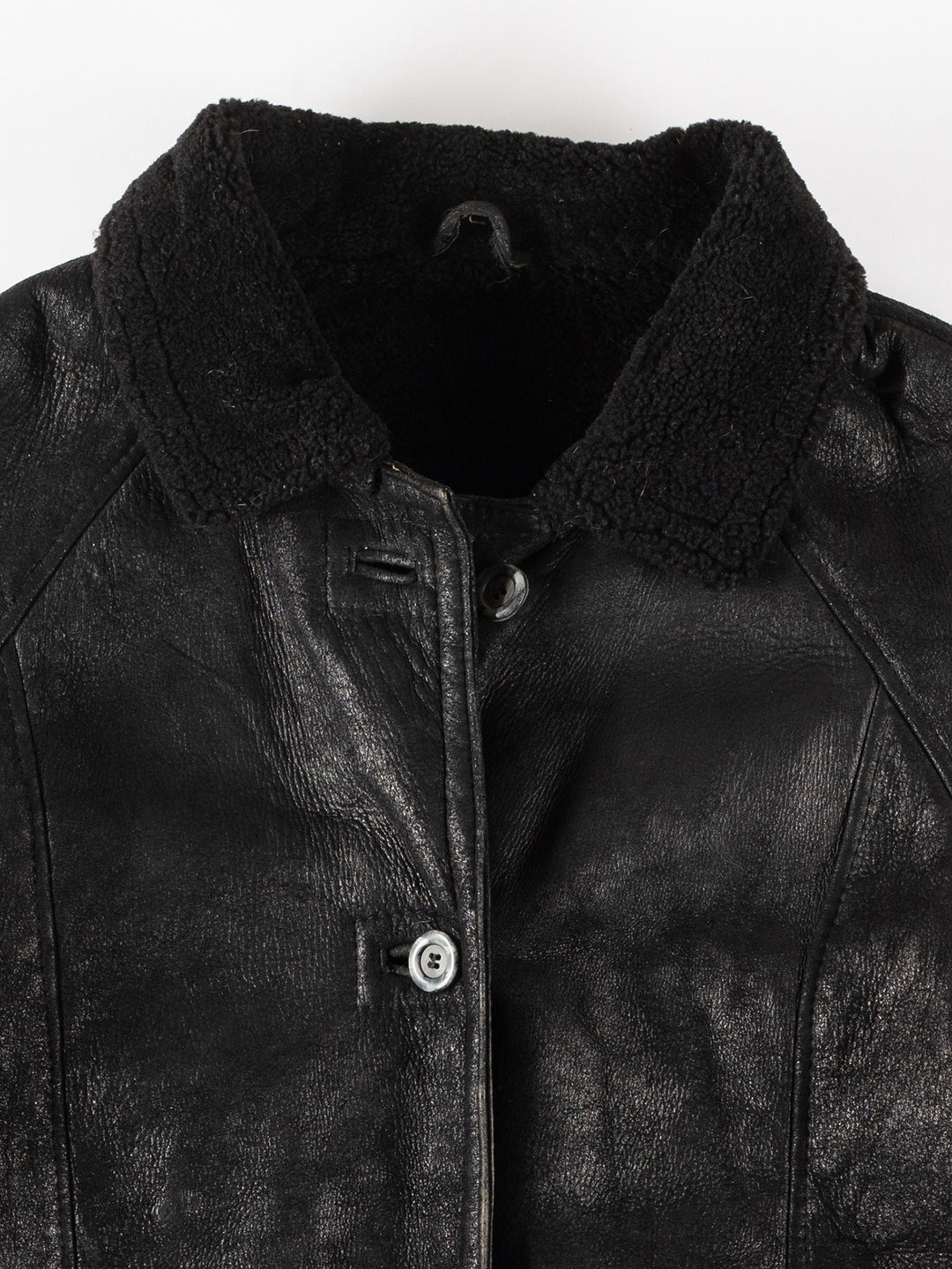 Vintage 90's Women Sheepskin Coat in BlackMN203