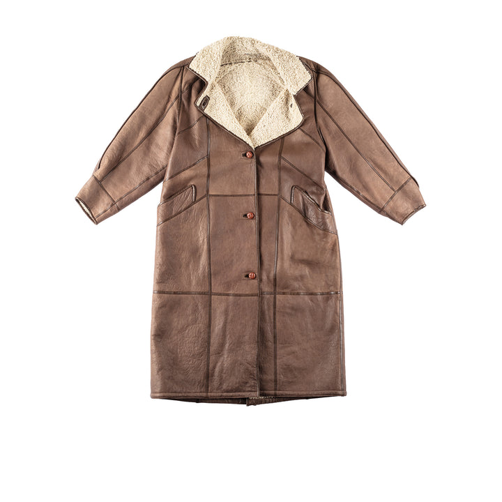 Vintage 90's Women Sheepskin Coat in BrownMN213
