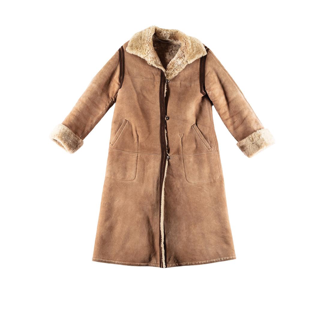 Vintage 70's Women Sheepskin Coat in BrownMN438