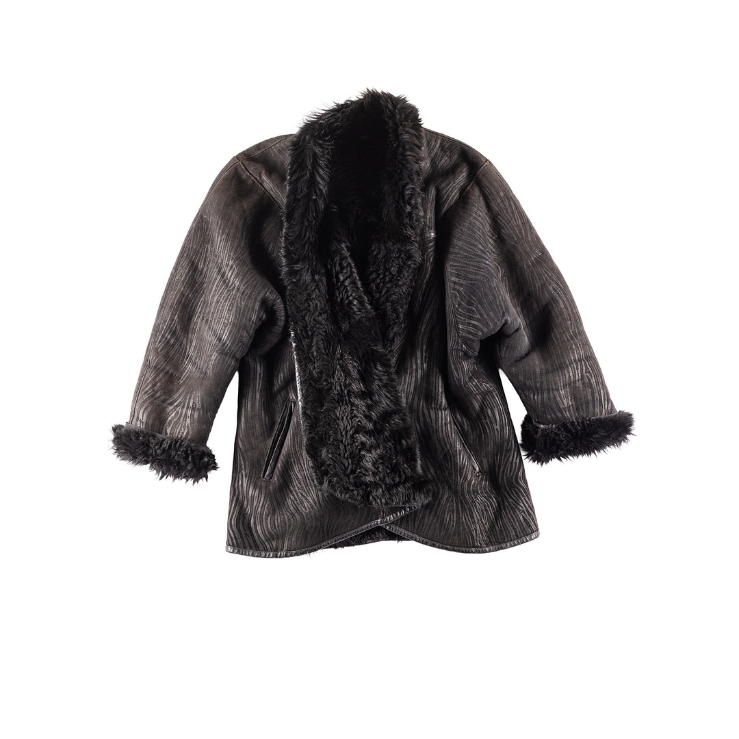Vintage 00's Women Sheepskin Coat in Black