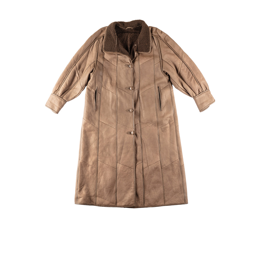 Vintage 90's Women Sheepskin Coat in BeigeMN211