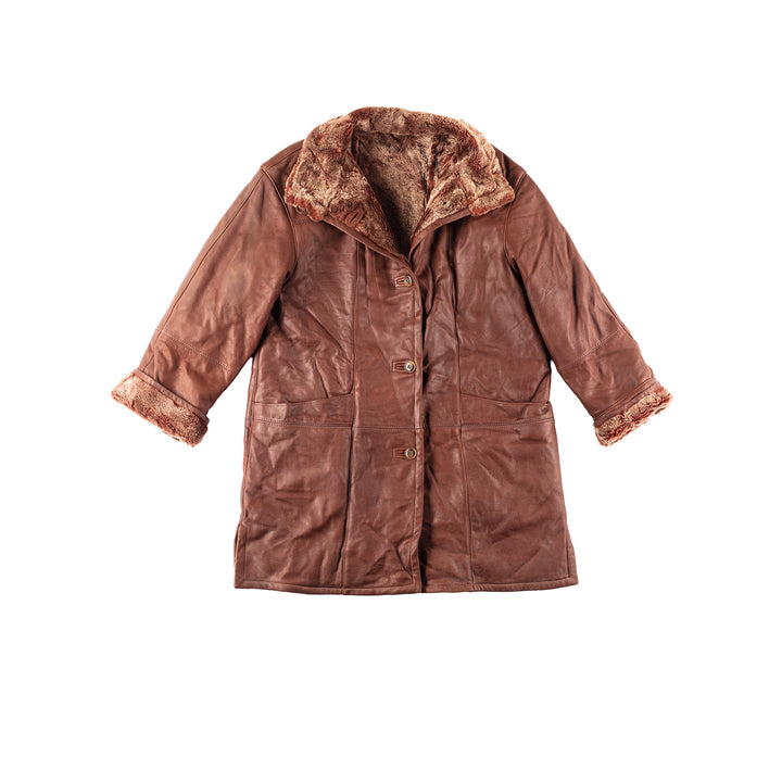 Vintage 90's Women Sheepskin Coat in Brown