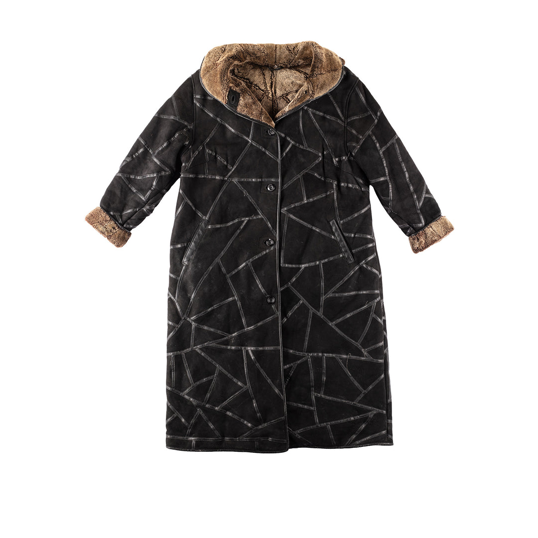 Vintage 90's Women Sheepskin Coat in BlackMN210