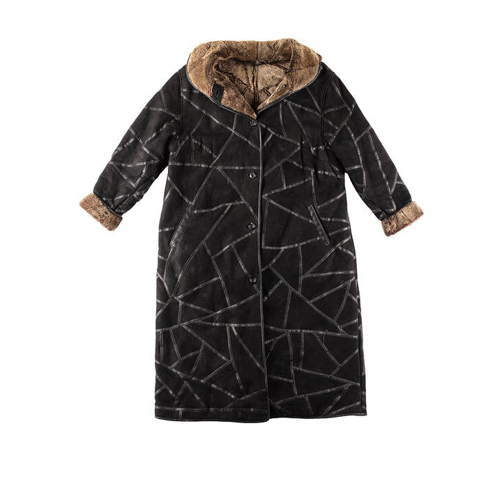 Vintage 90's Women Sheepskin Coat in BlackMN210