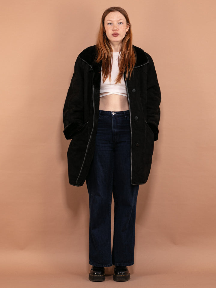 Vintage 80's Women Sheepskin Coat in Black - NorthernGrip