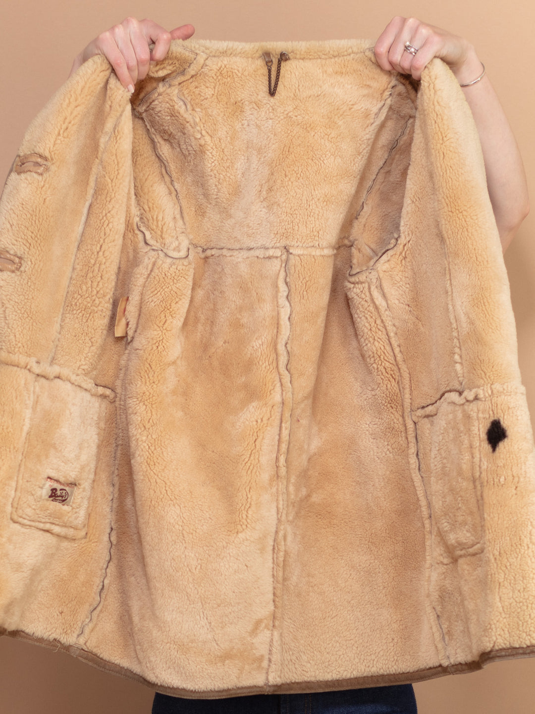 Vintage 70's Women Shearling Coat in Beige - NorthernGrip