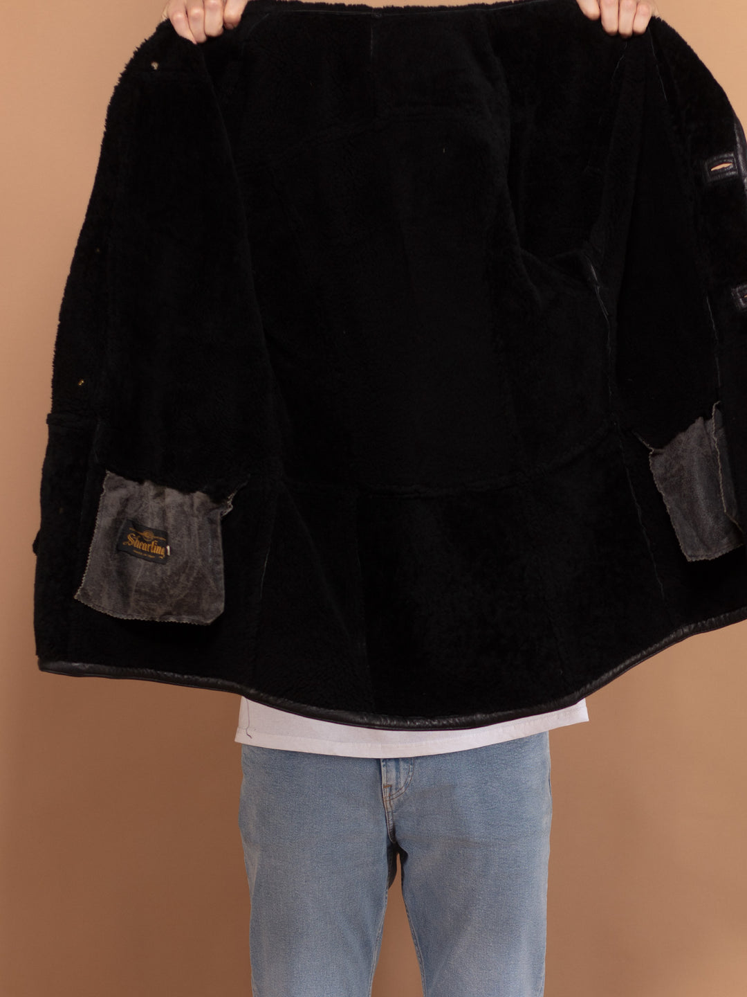 Vintage 80's Men Sheepskin Coat in Black - NorthernGrip
