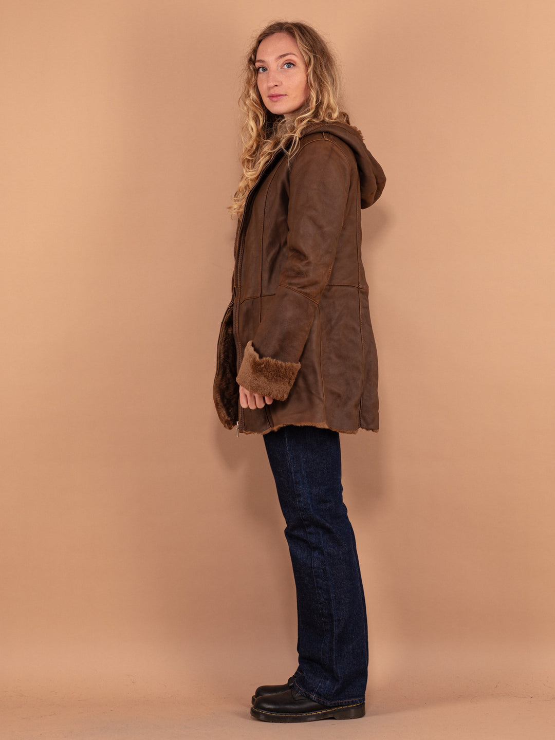Vintage 90's Women Hooded Sheepskin Coat in Brown - NorthernGrip