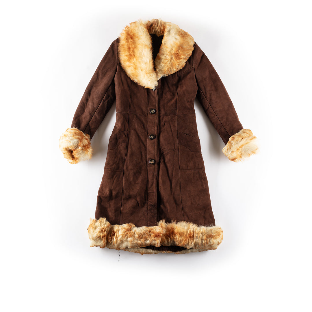 Vintage 70's Women Sheepskin Coat in BrownMN262