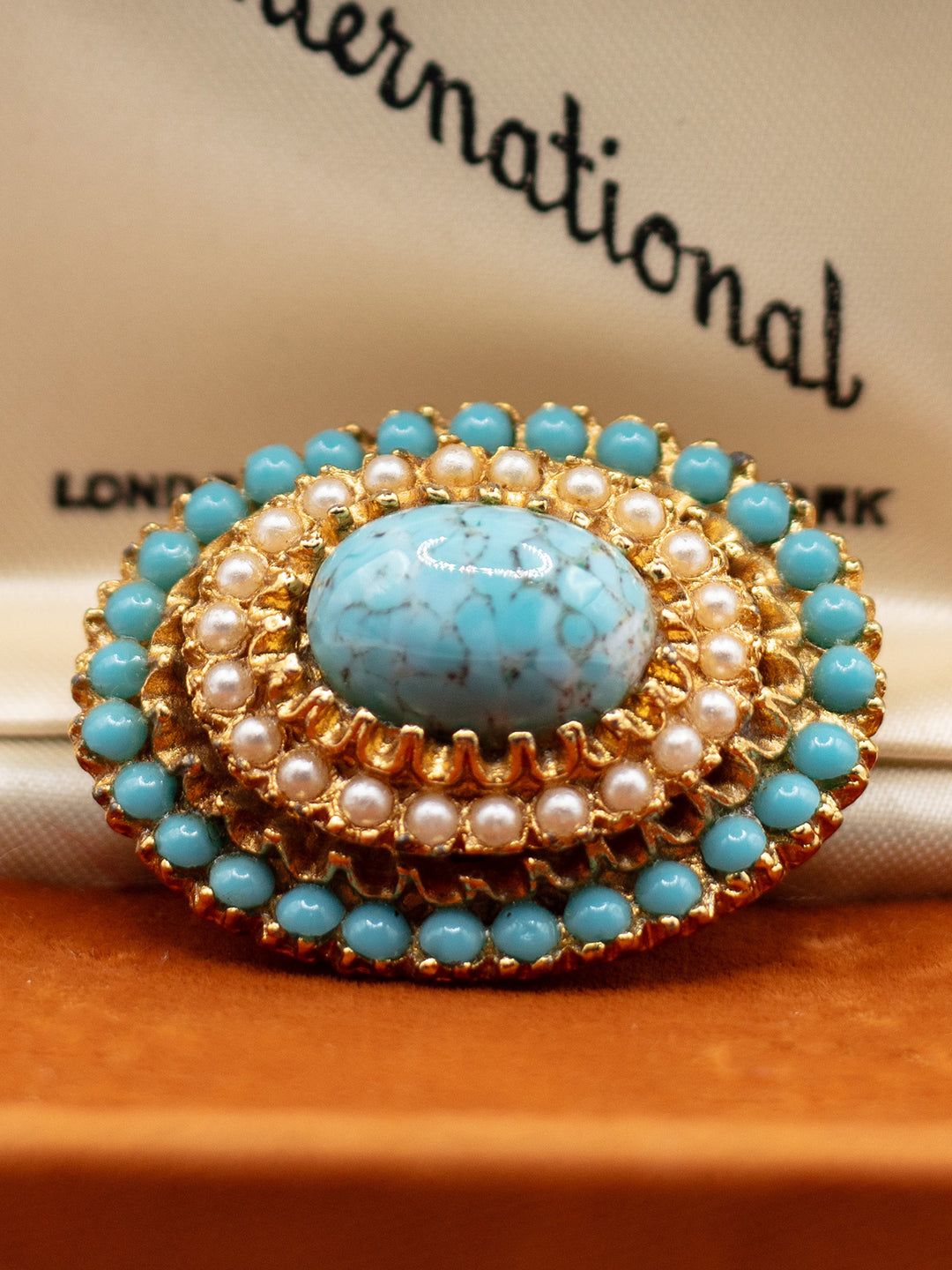Vintage 60's Brooch in Blue