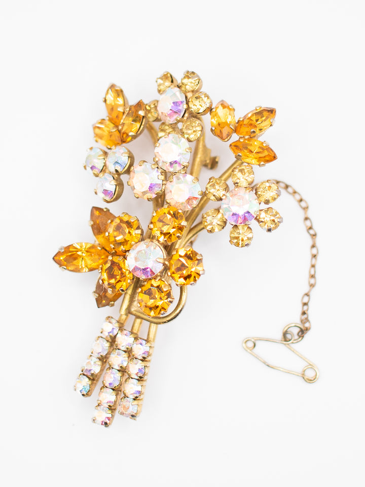 Vintage 50's Brooch in Gold