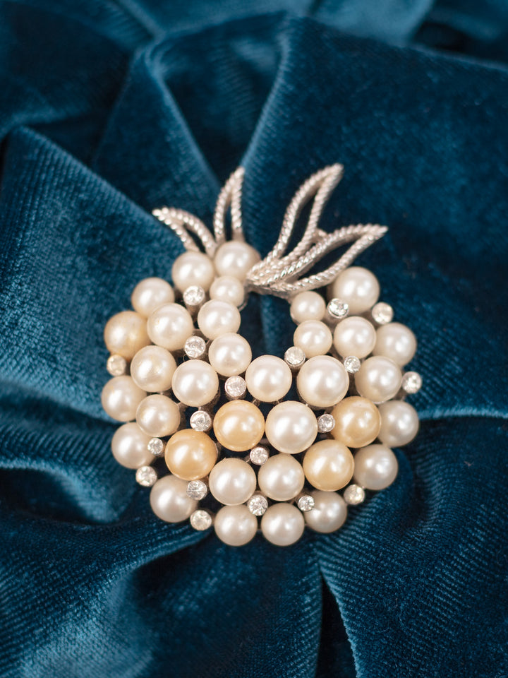 Vintage 60's Trifari Pineapple Brooch