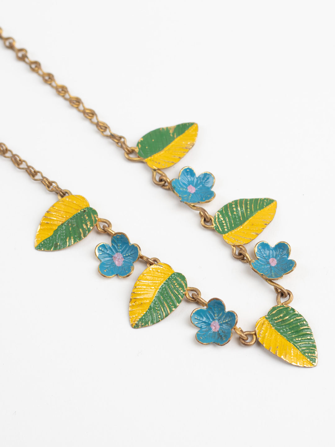 Vintage 50s Floral Leaf Necklace with Yellow-Green Enamel and Blue Flowers