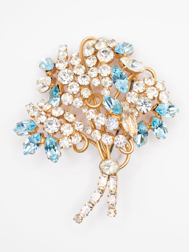 Vintage 60's Brooch in Gold