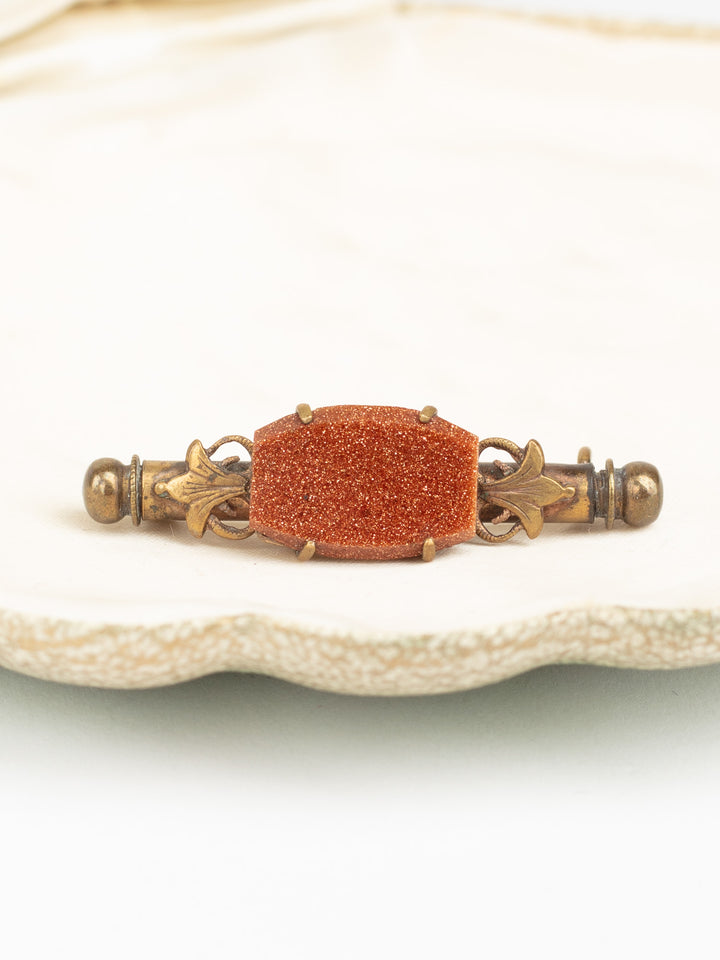 Vintage 30s Art Deco Bar Brooch with Floral Details