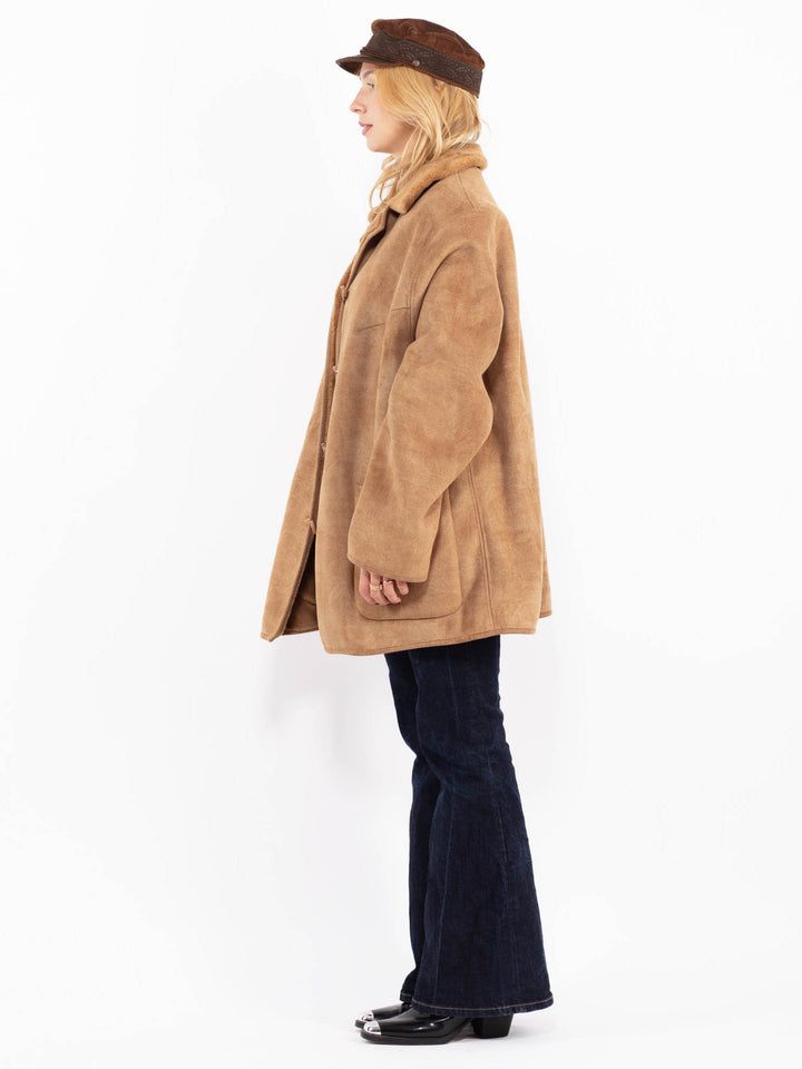 Vintage 00's Women Oversized Faux Sheepskin Coat in Beige