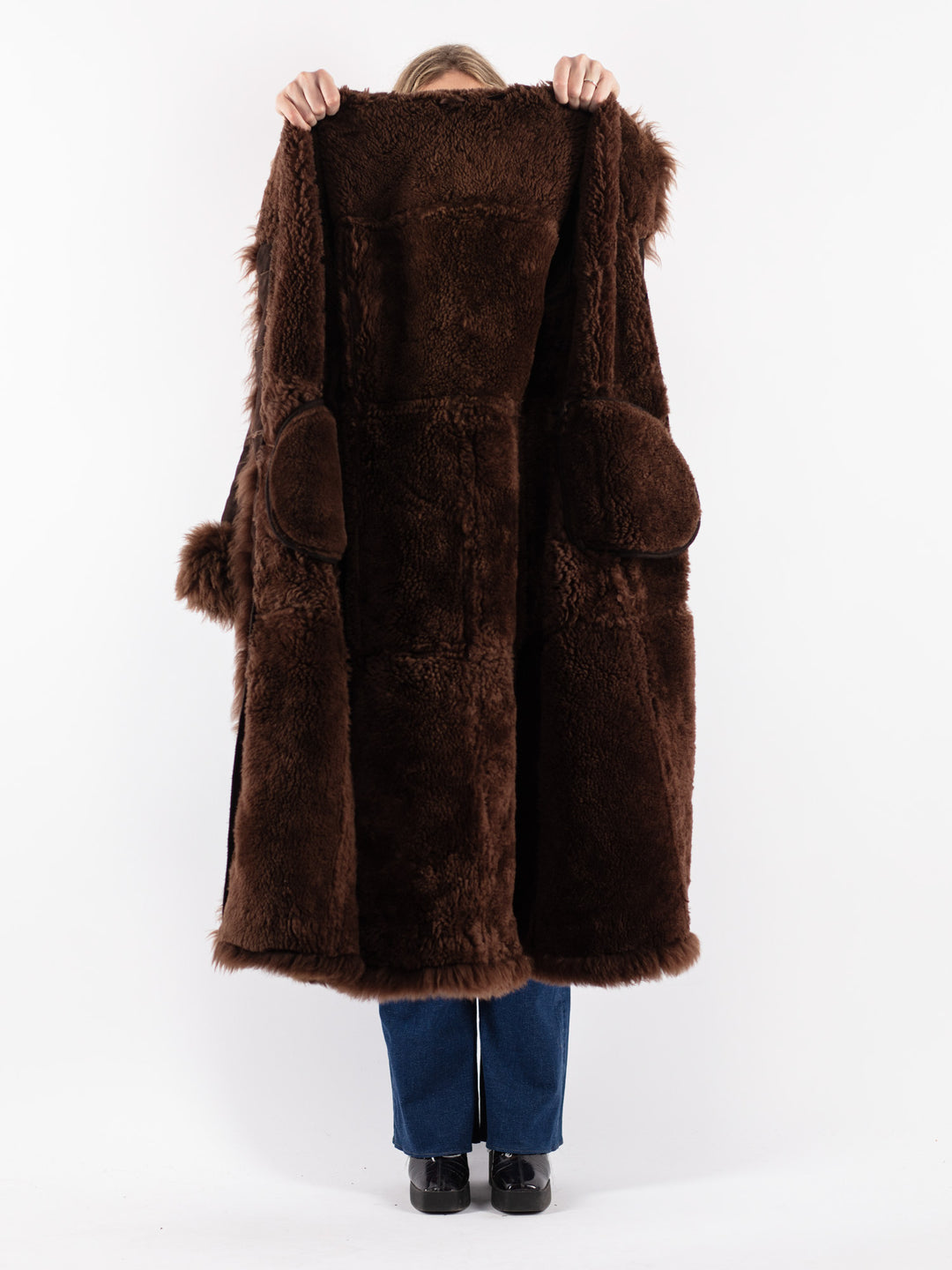 Vintage 70's Women Sheepskin Coat in Brown