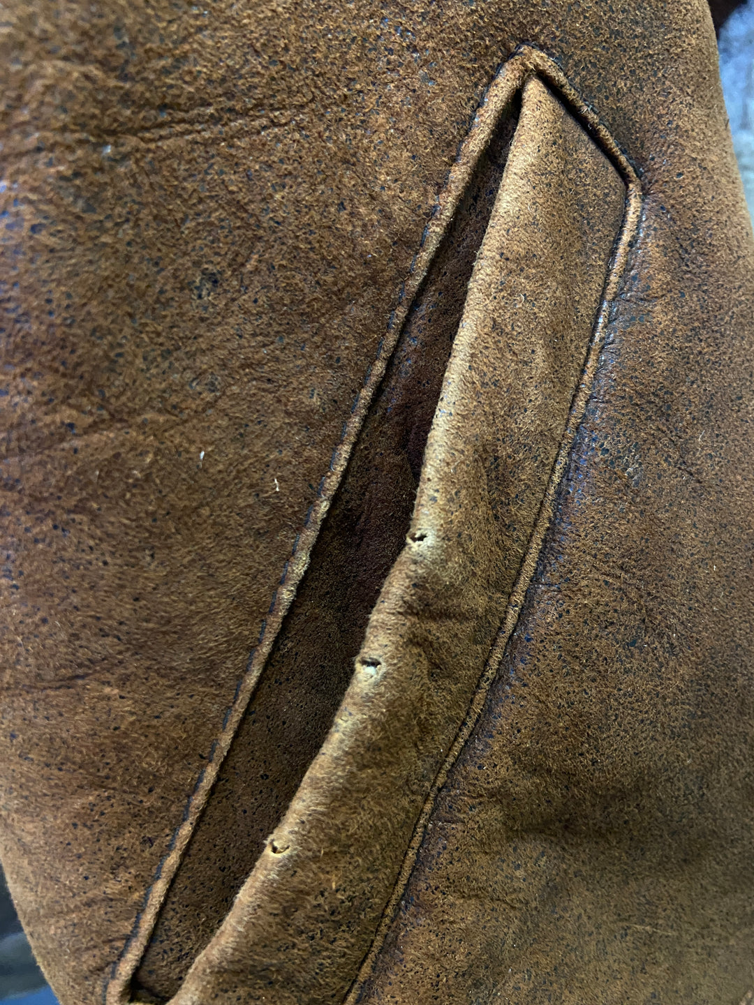 Vintage 90's Men Distressed Sheepskin Coat in Brown - NorthernGrip