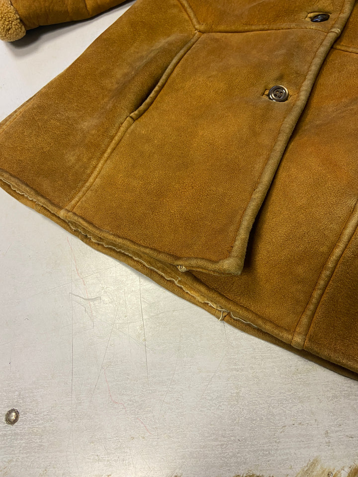 Vintage 70's Women Sheepskin Coat in Brown