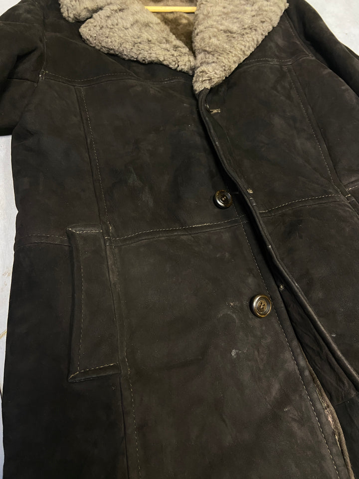 Vintage 70's Men Sheepskin Coat in Brown