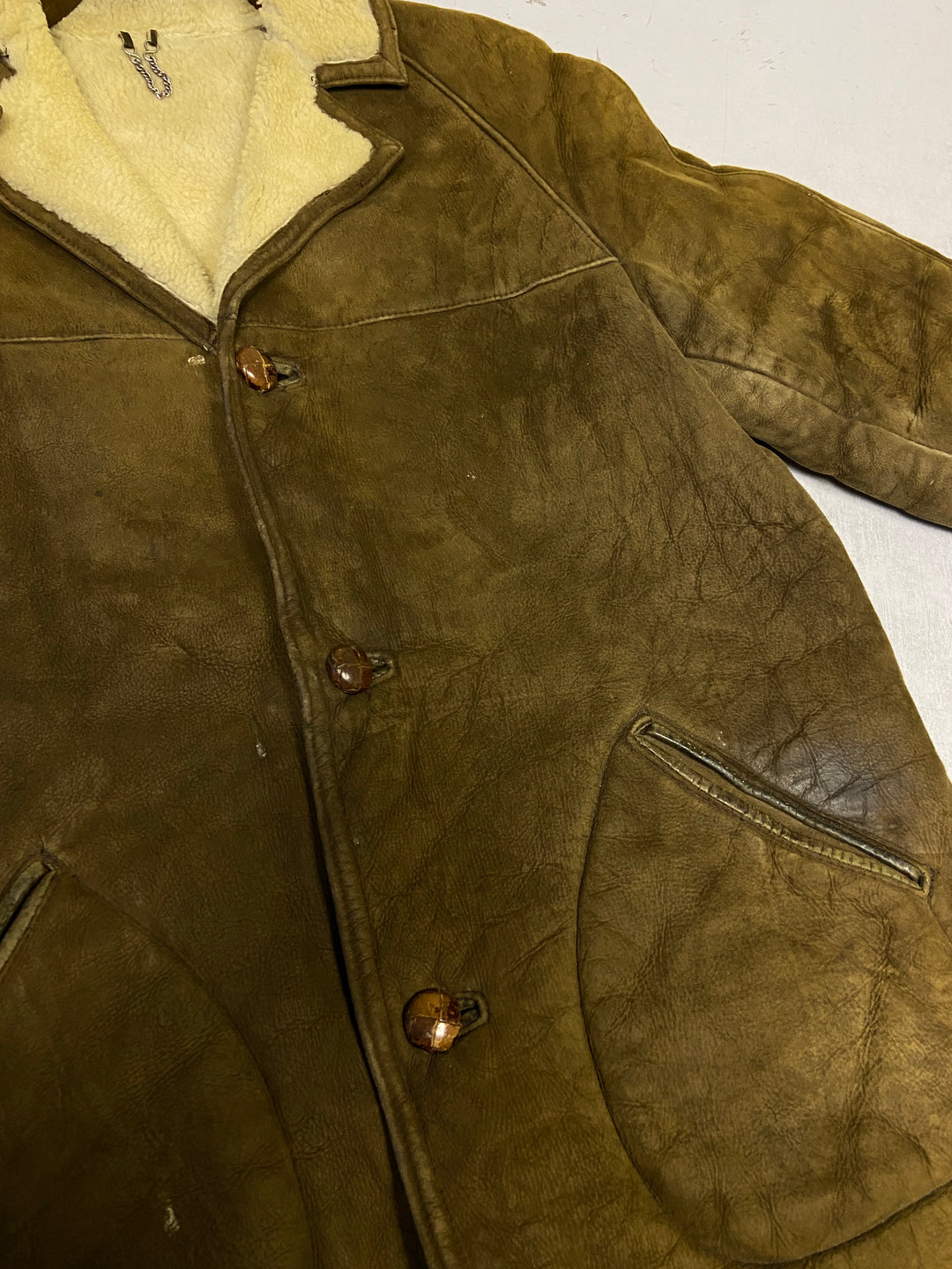 Vintage 70's Men Sheepskin Shearling Coat in Brown