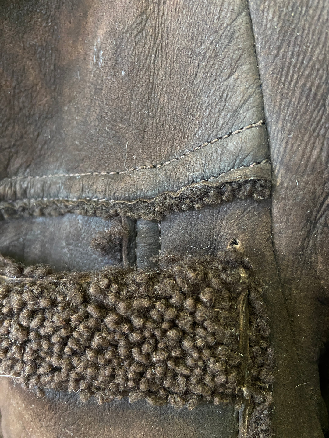 Vintage 90's Women Sheepskin Coat in BrownV9174