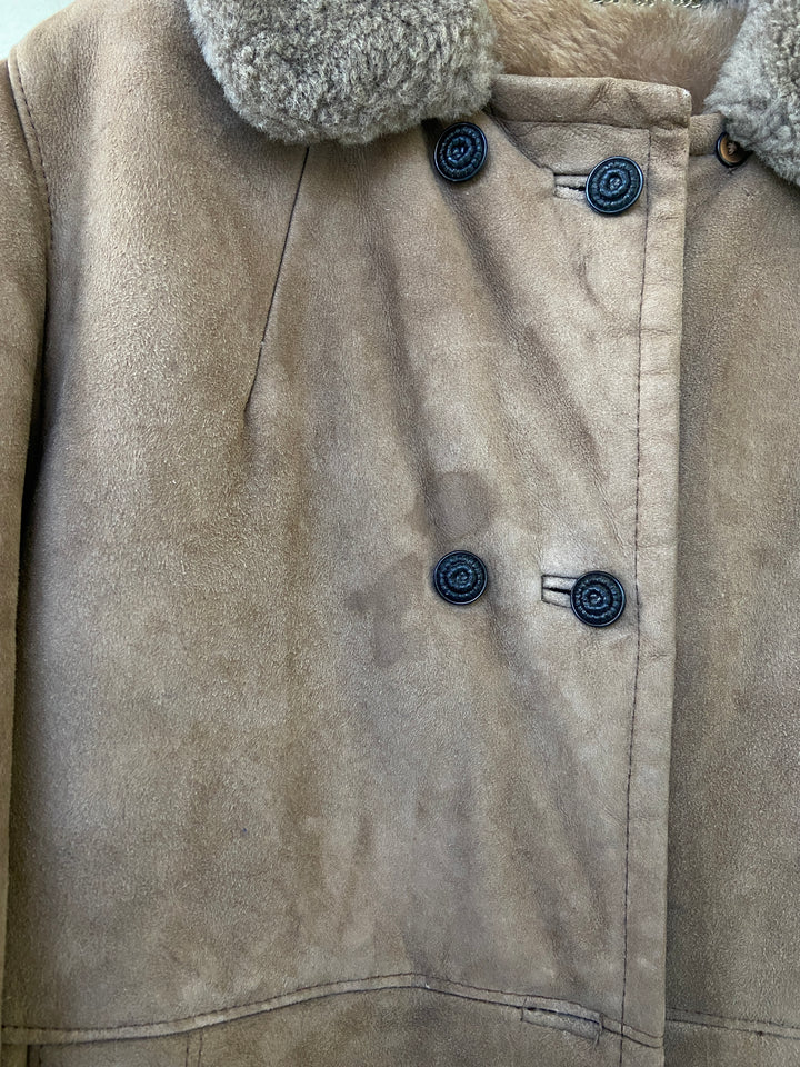 Vintage 70's Women Sheepskin Coat in BeigeV9496