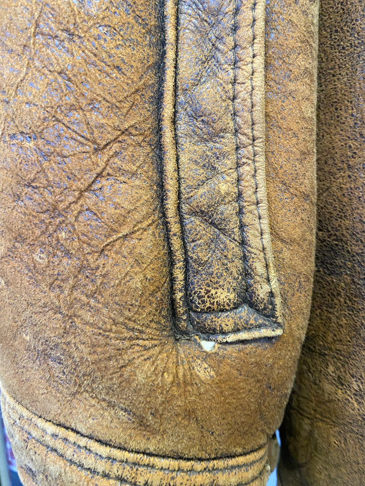 Vintage 80's Men Sheepskin Jacket in BrownZ191