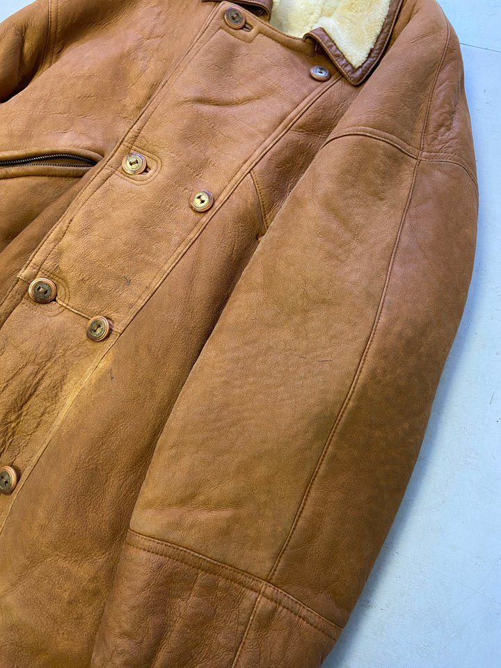 Vintage 90's Men Sheepskin in BrownZ1527
