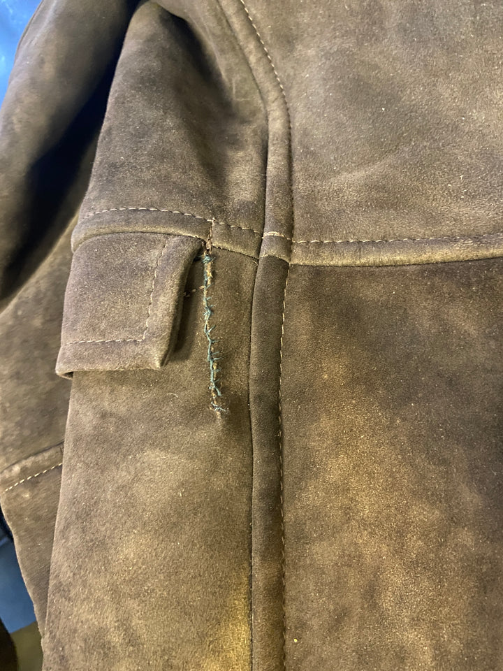 Vintage 70's Men Sheepskin Coat in BrownZ2601