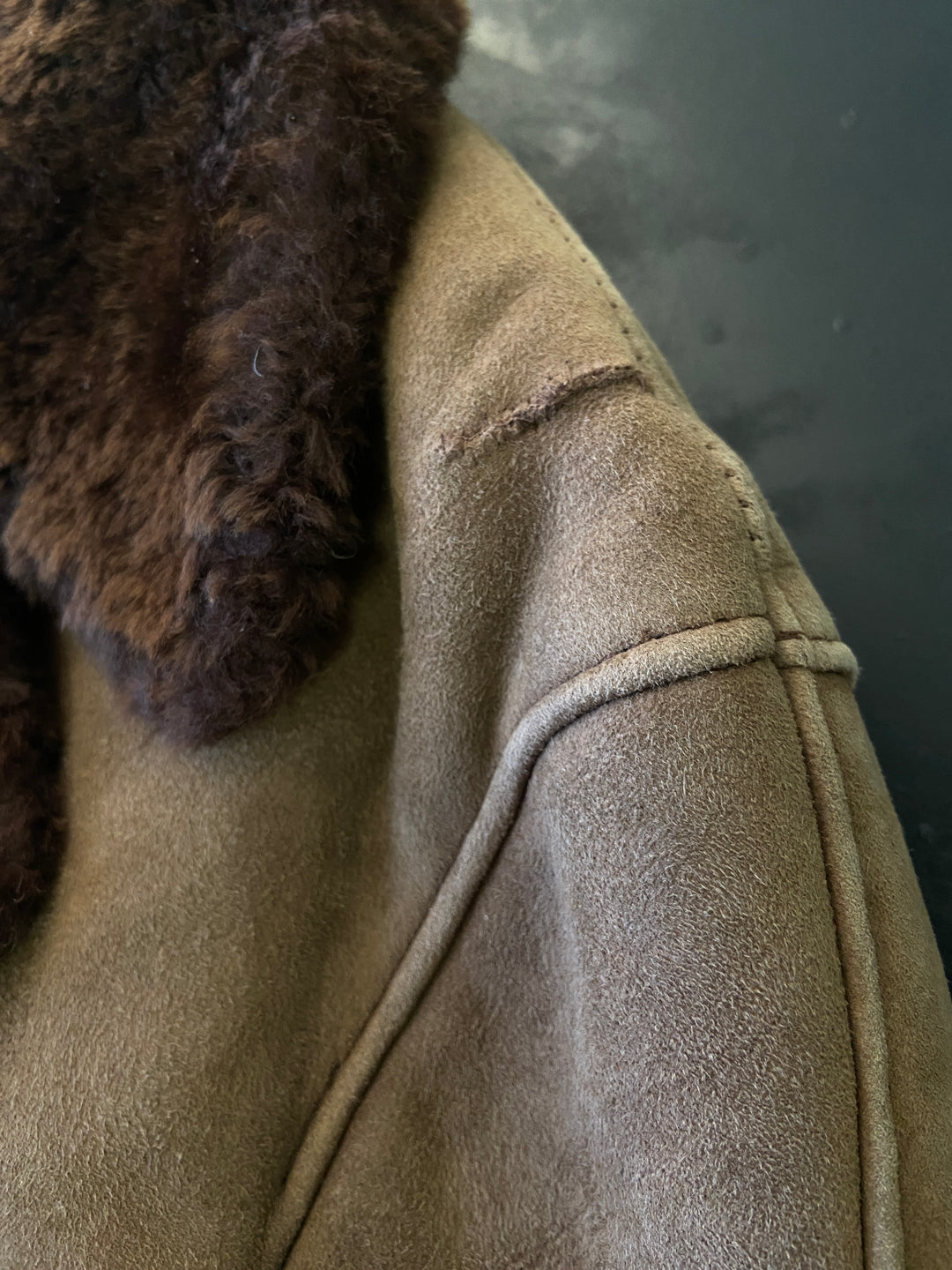 Vintage 70's Men Sheepskin Coat in BeigeZ2116