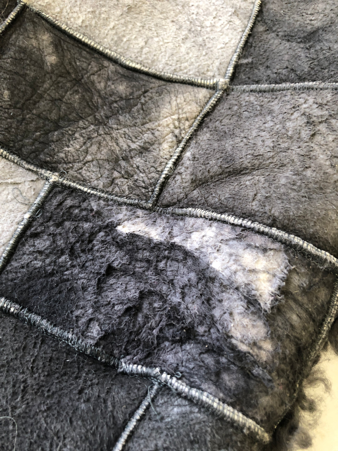 Vintage 70's Women Patchwork Sheepskin Vest in Grey - NorthernGrip