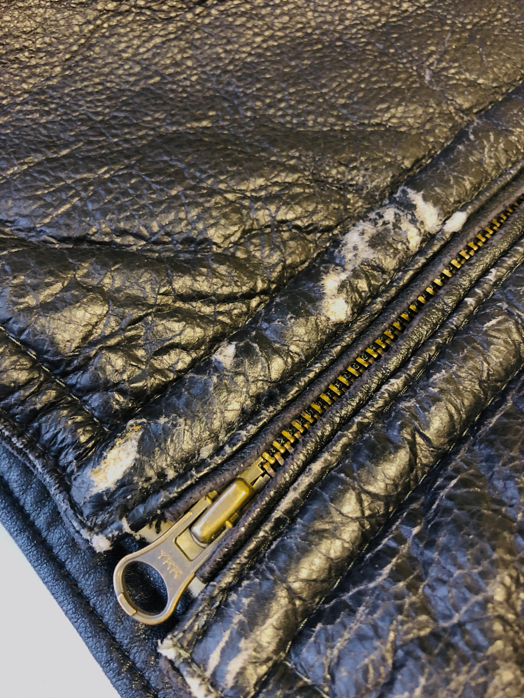 Vintage 70's Men Distressed Sheepskin Jacket in Black - NorthernGrip