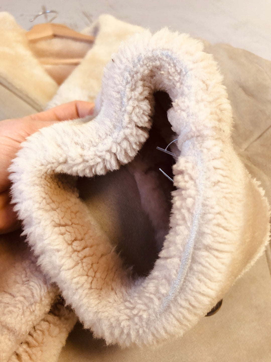 Vintage 70's Women Penny Lane Sheepskin Coat in Beige - NorthernGrip