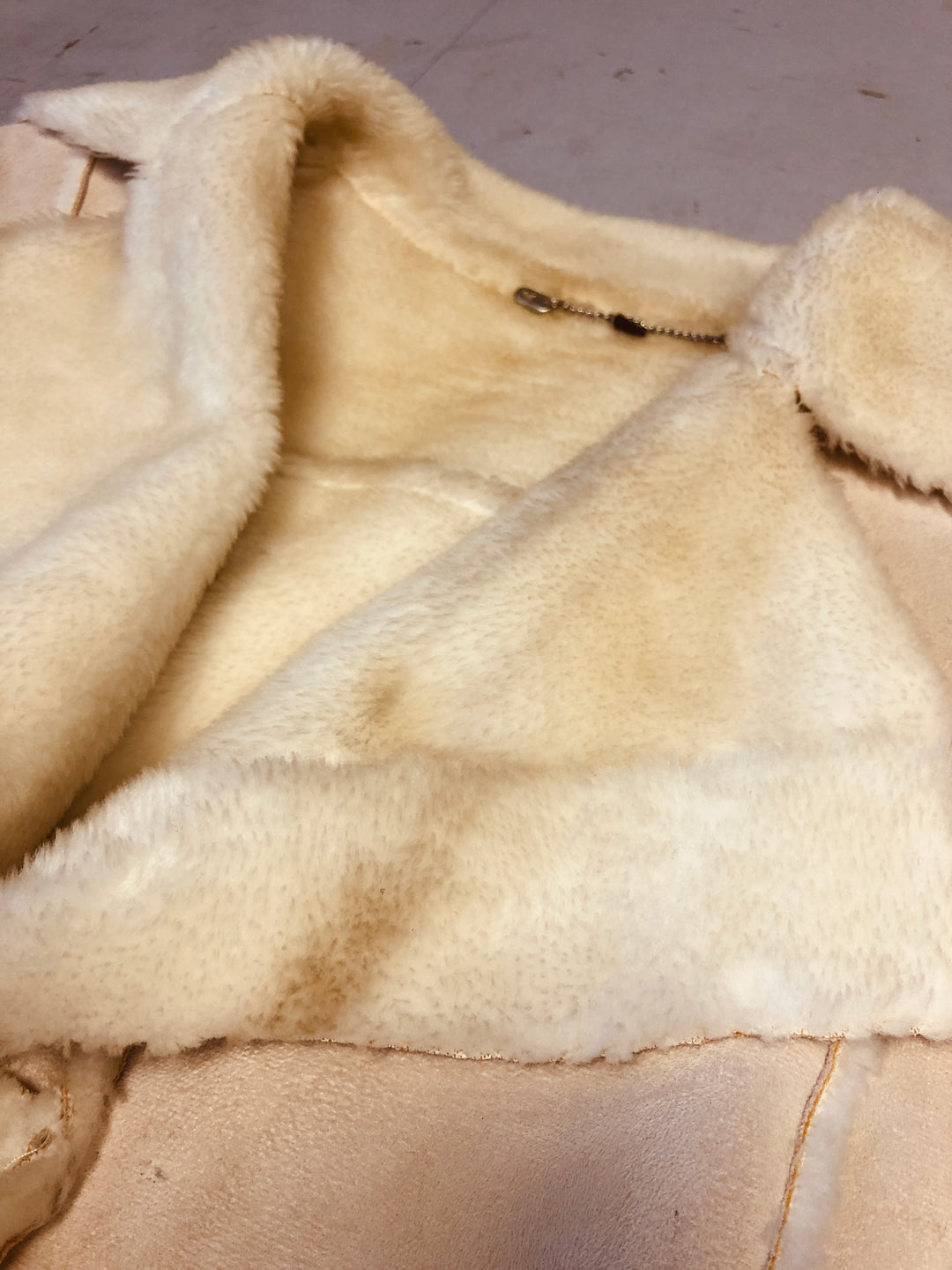 Vintage 00's Women Faux Sheepskin Coat in White - NorthernGrip