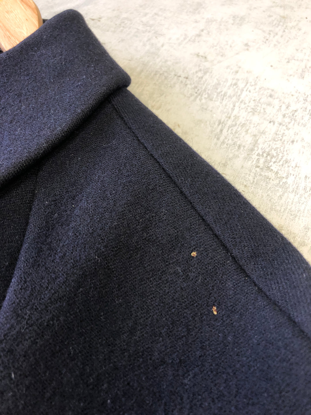 Vintage 70's Men Minimalist Wool Coat in Navy Blue - NorthernGrip