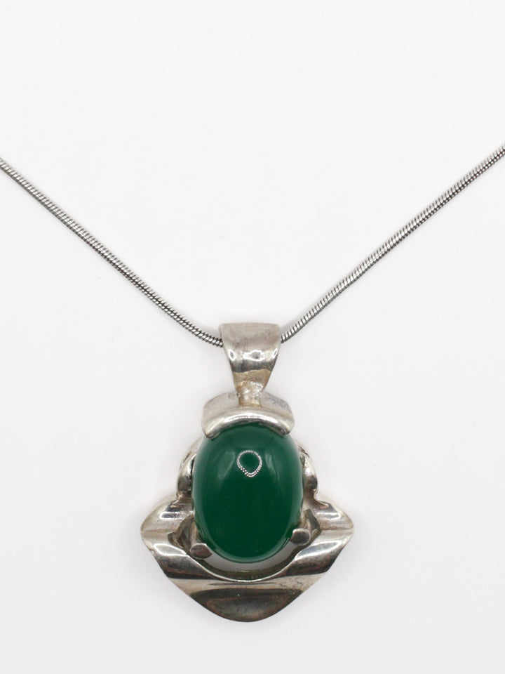 Vintage 80s Silver Green Cabochon Pendant Necklace