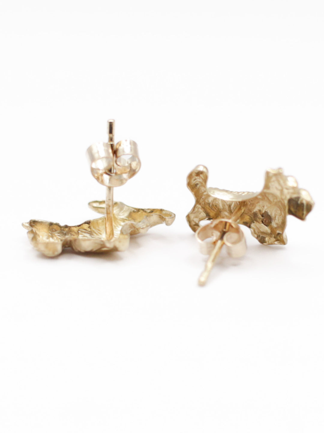 Vintage Dog Stud Earrings – Gold Tone Terrier Shape