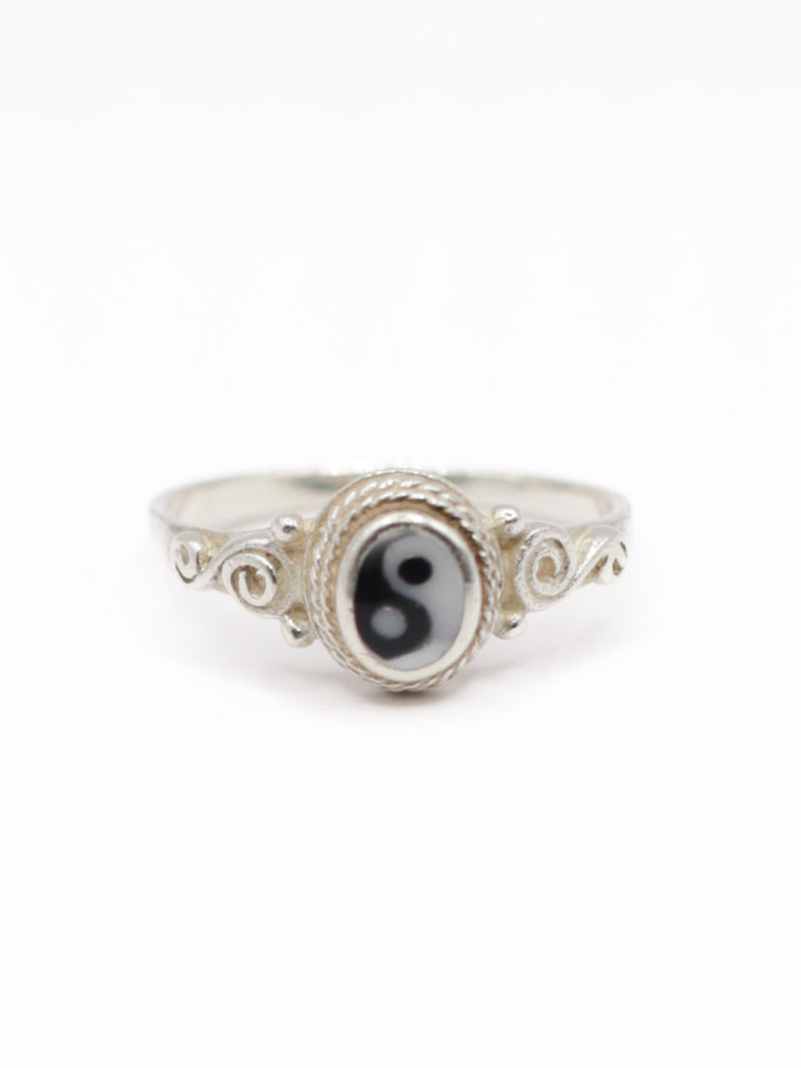 Vintage 925 Silver Yin Yang Ring Size 6 US 16.5mm