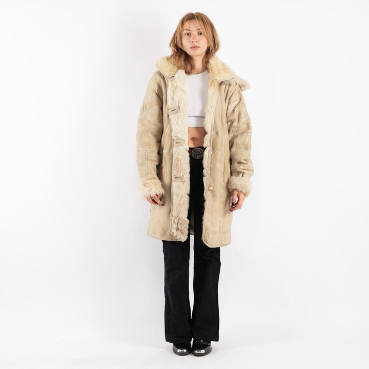 Vintage 90's Women Sheepskin Coat in Beige