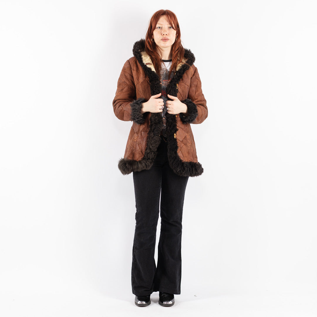 Vintage 70's Women Hooded Sheepskin Coat in Brown